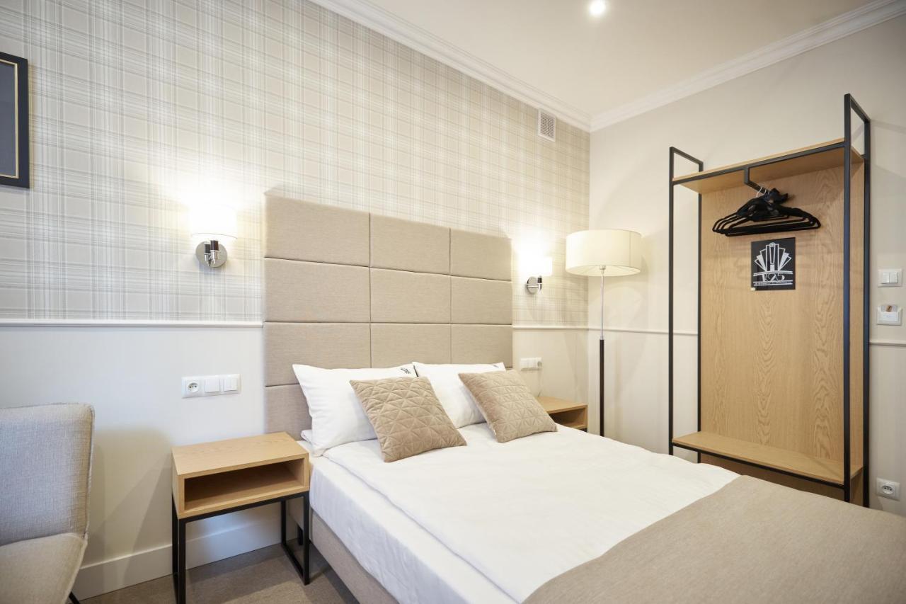 Apartamenty Klasztorna 25 พอซนาน ภายนอก รูปภาพ