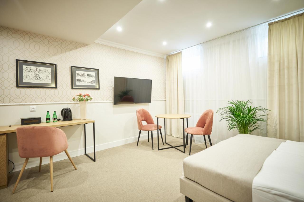 Apartamenty Klasztorna 25 พอซนาน ภายนอก รูปภาพ