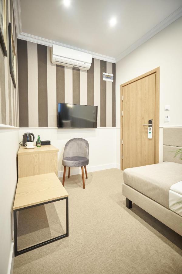 Apartamenty Klasztorna 25 พอซนาน ภายนอก รูปภาพ