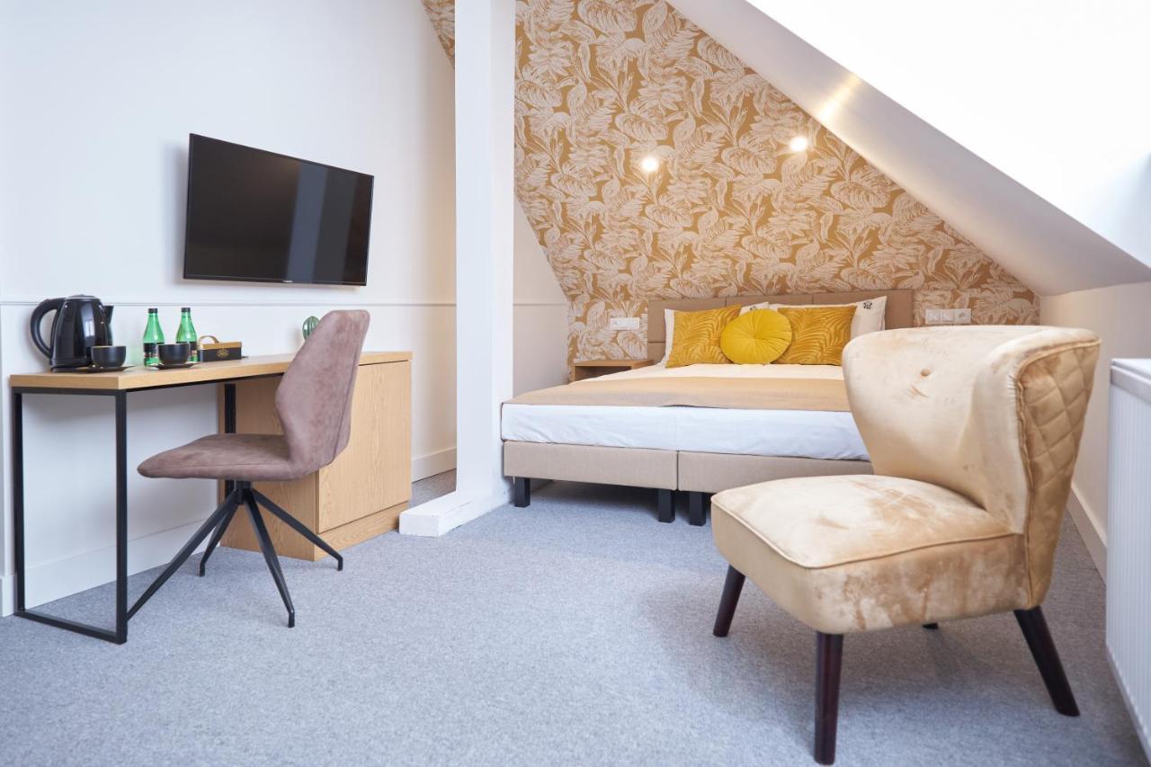 Apartamenty Klasztorna 25 พอซนาน ภายนอก รูปภาพ