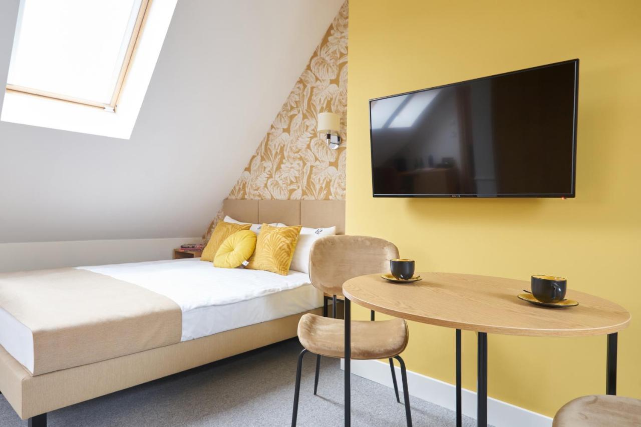 Apartamenty Klasztorna 25 พอซนาน ภายนอก รูปภาพ