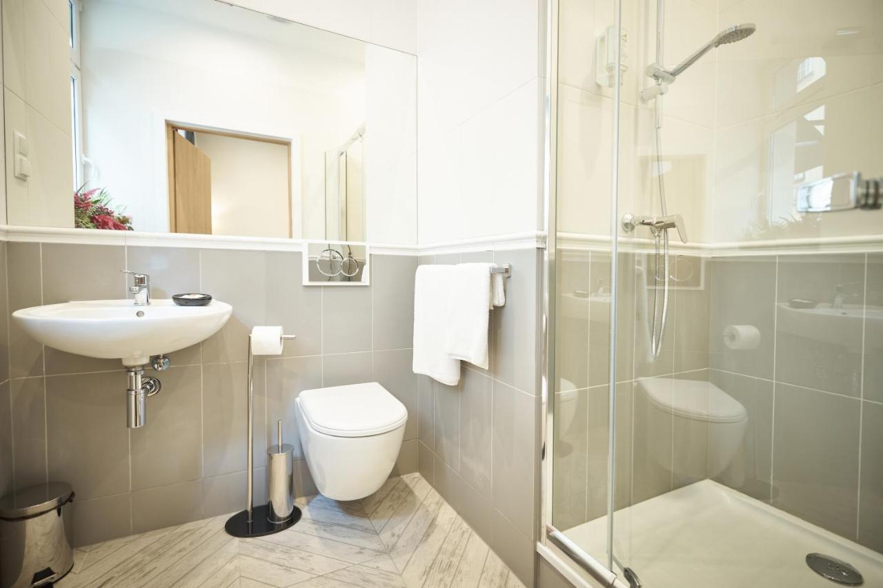 Apartamenty Klasztorna 25 พอซนาน ภายนอก รูปภาพ